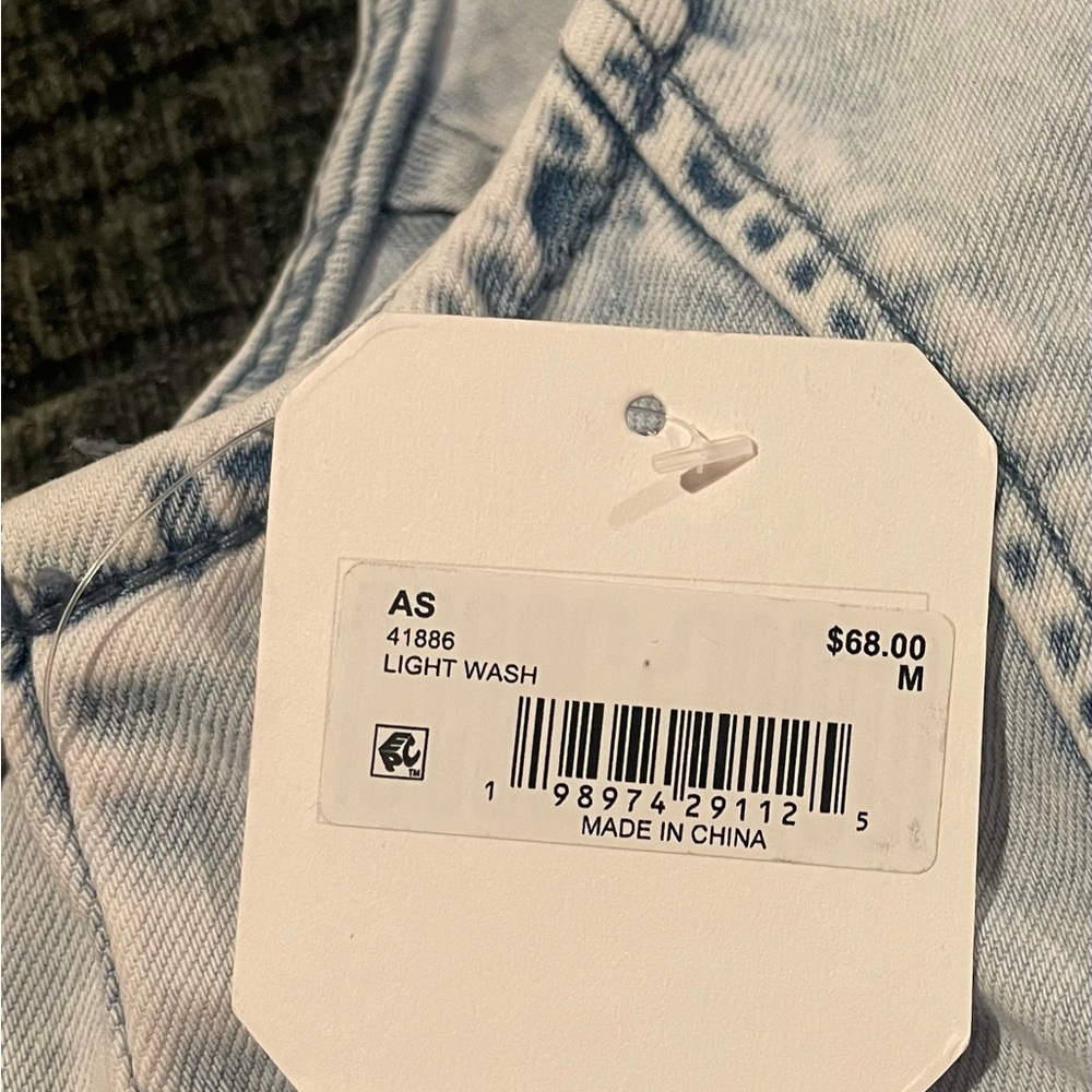 NWT Altar'd State Light Blue washed Denim Vest size M - Picture 6 of 11